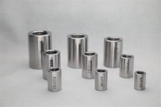 <font style='color:red'>直螺纹套筒</font>多少钱